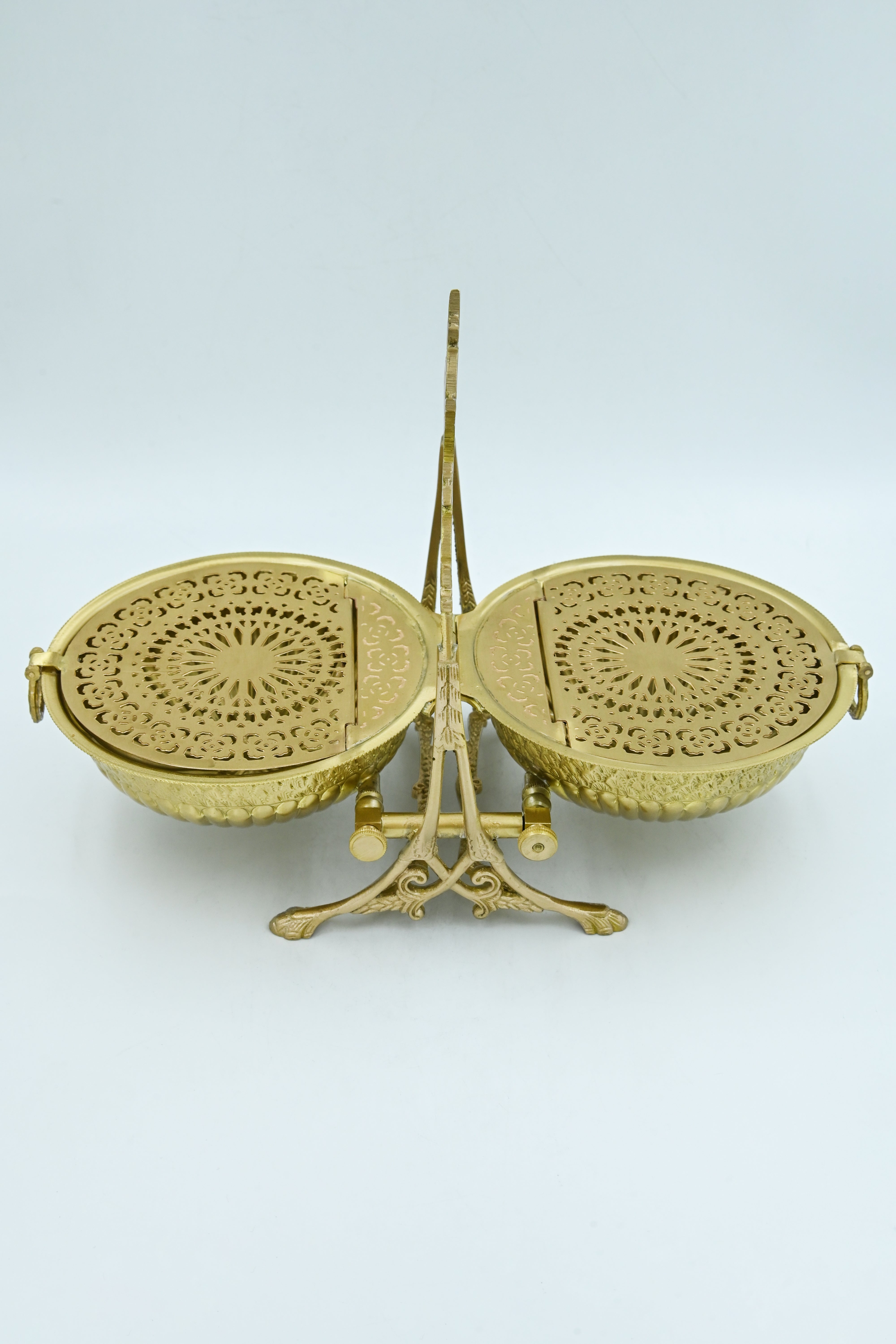 Golden Round Hunaar Savory Box