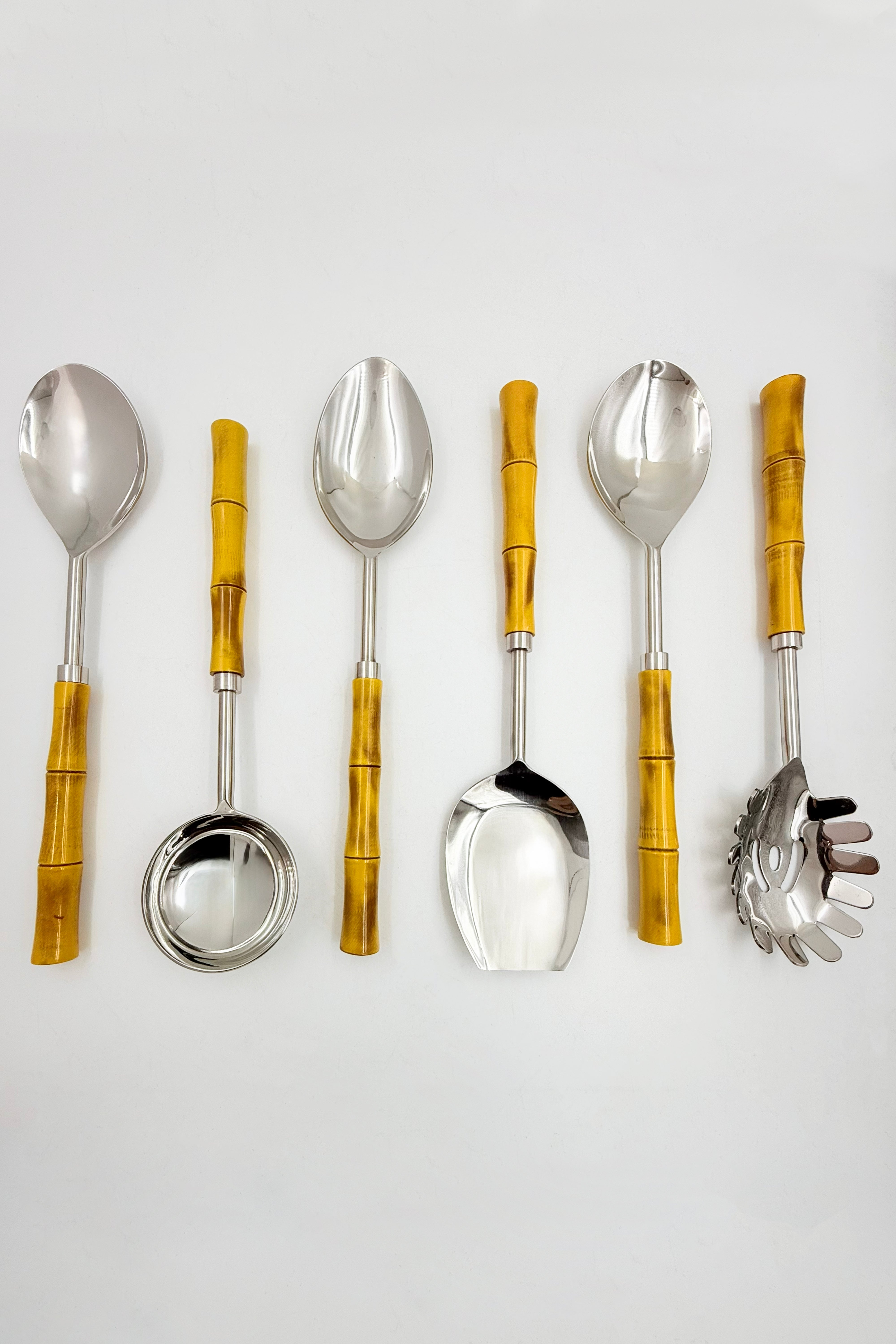 Bans Serving Set