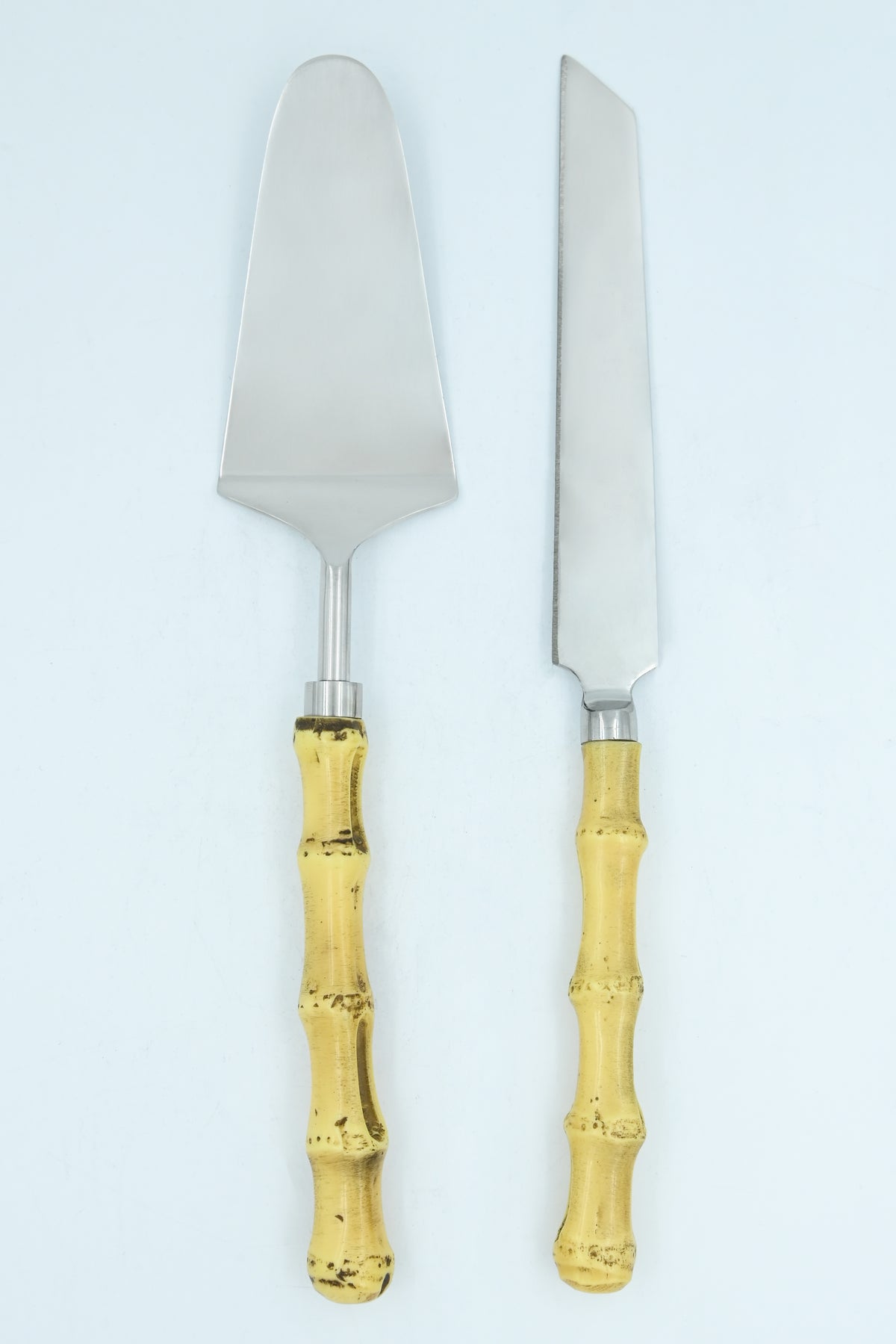 Bans Twisted Cake Set