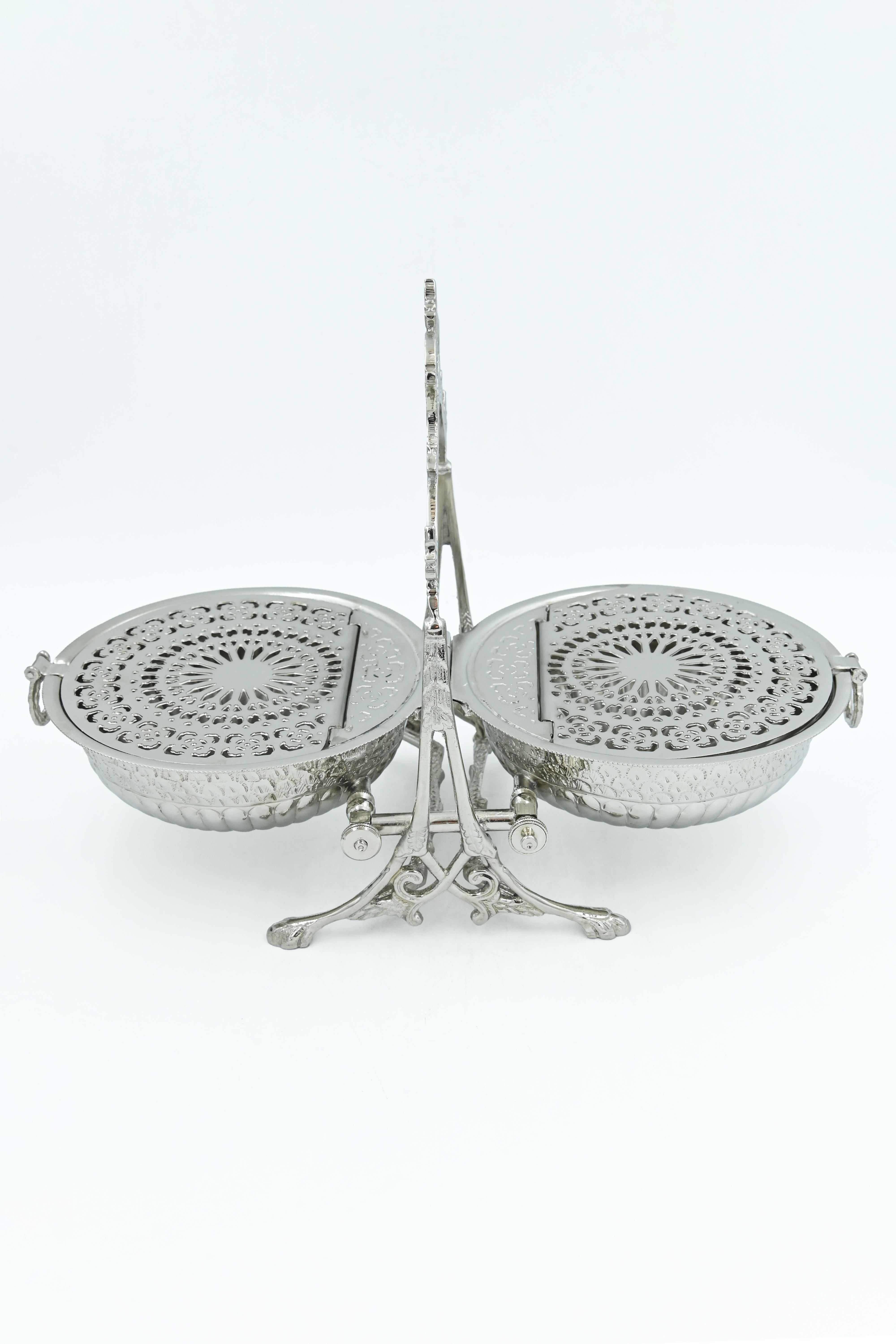 Hunar Round Silver Savory Box