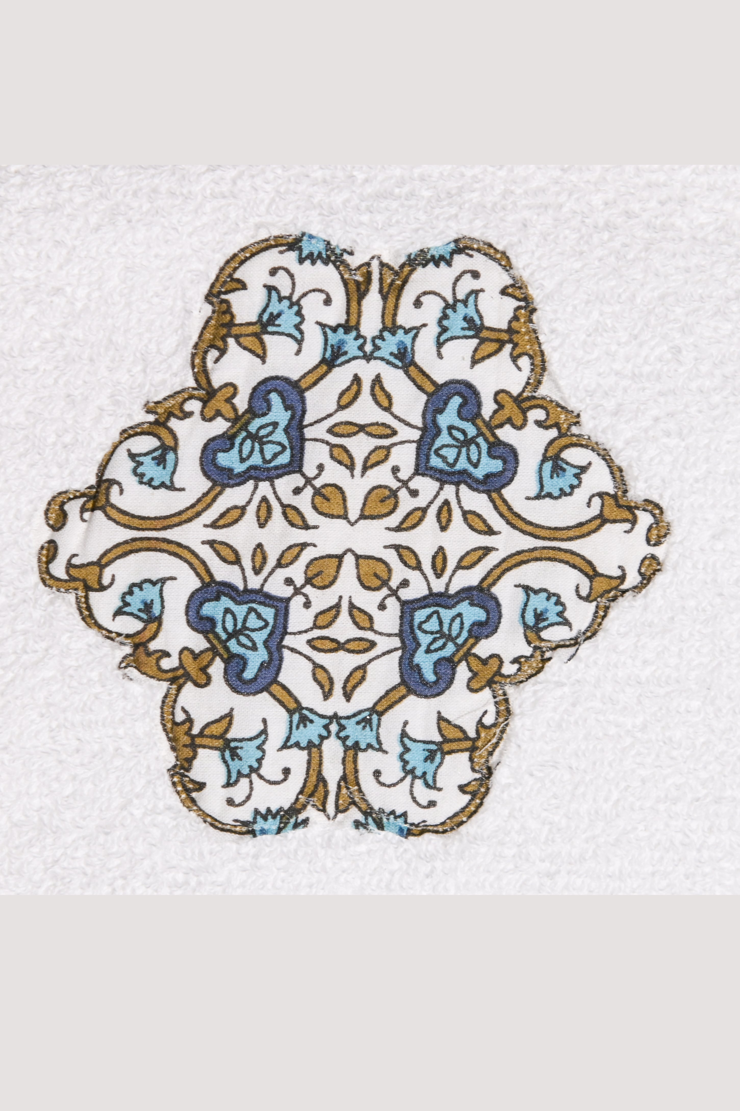 Bagh E Chaman White Hand Towel