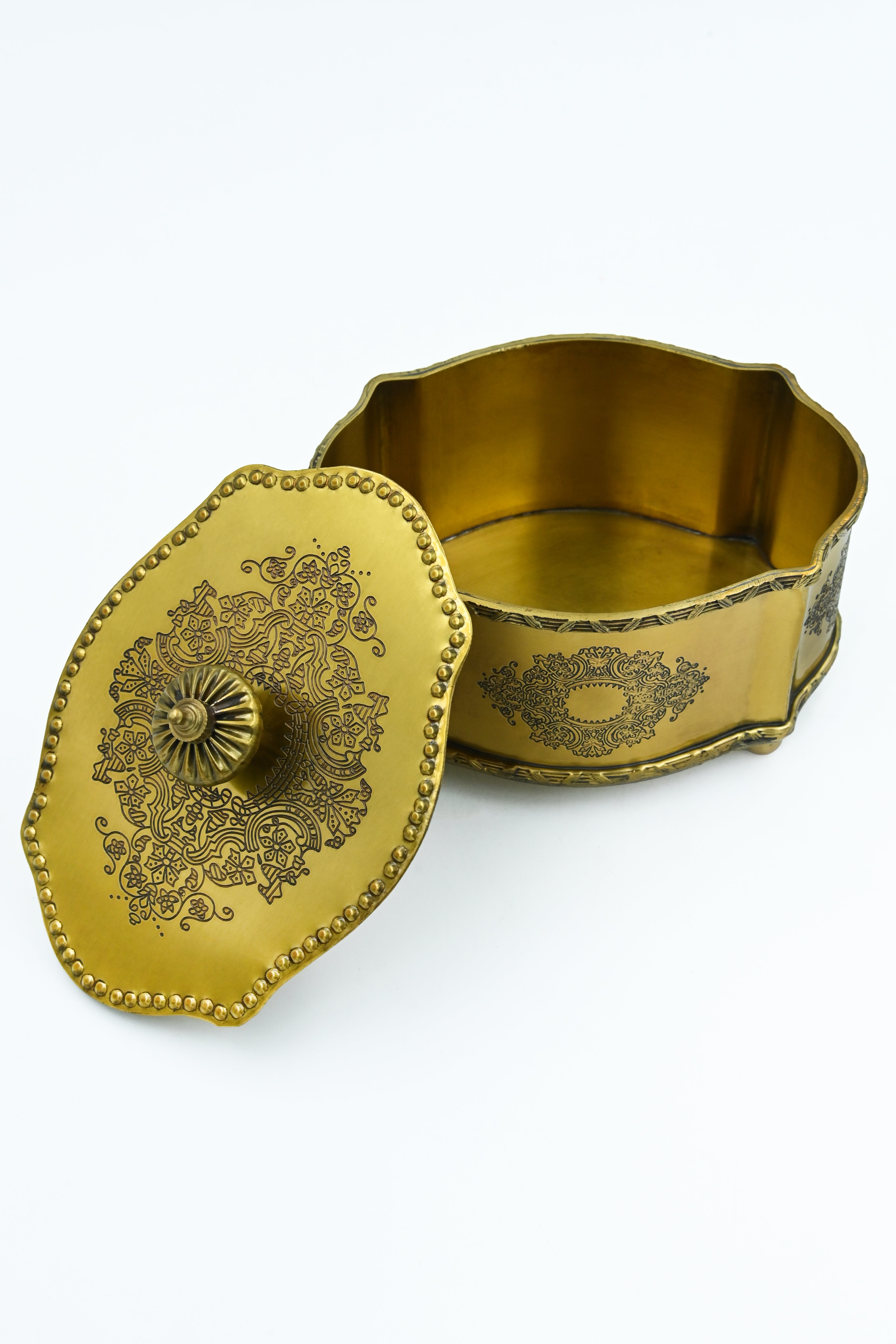 Zeenat Gold Hexa Savory Set