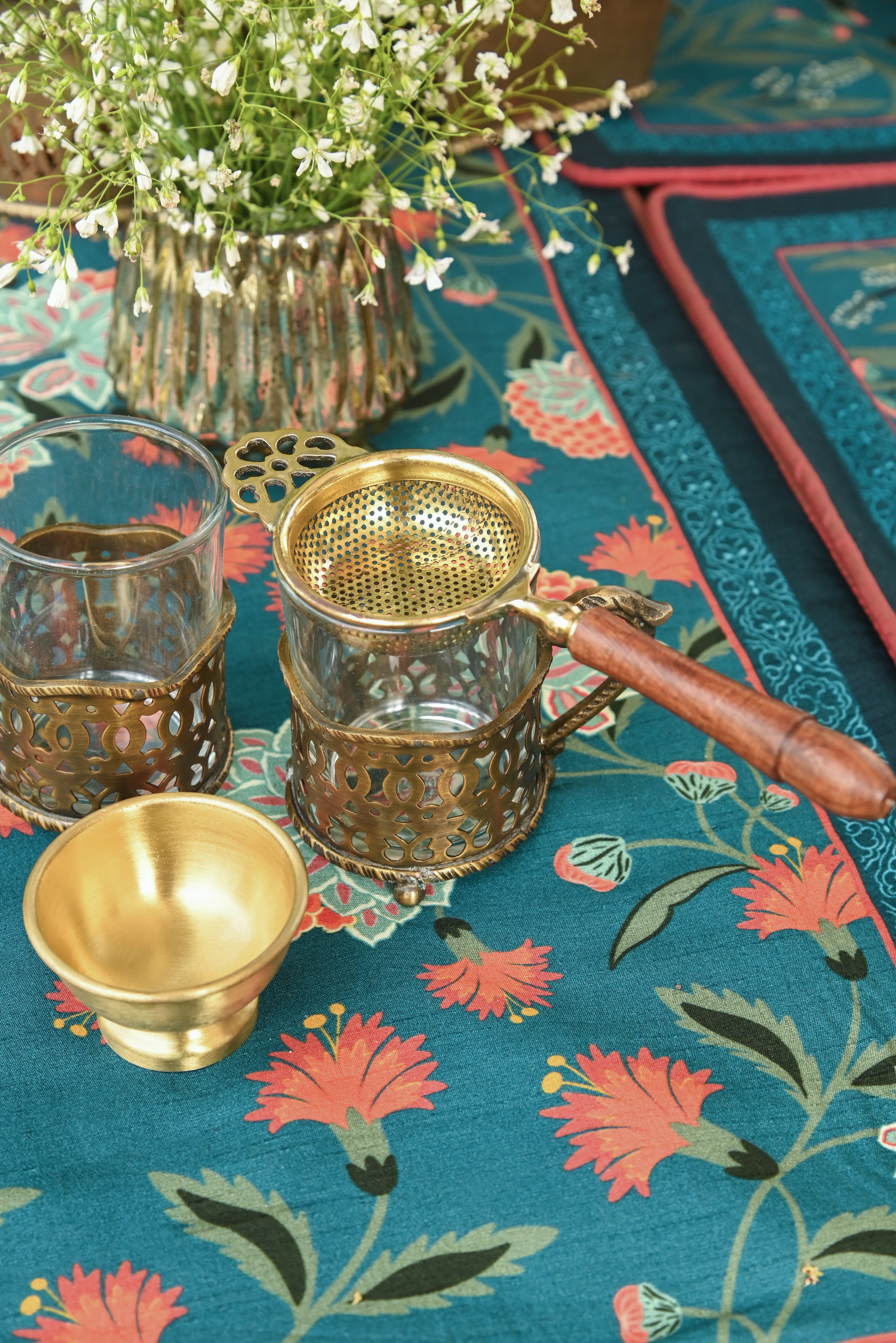 Hunaarjaal Glass Set