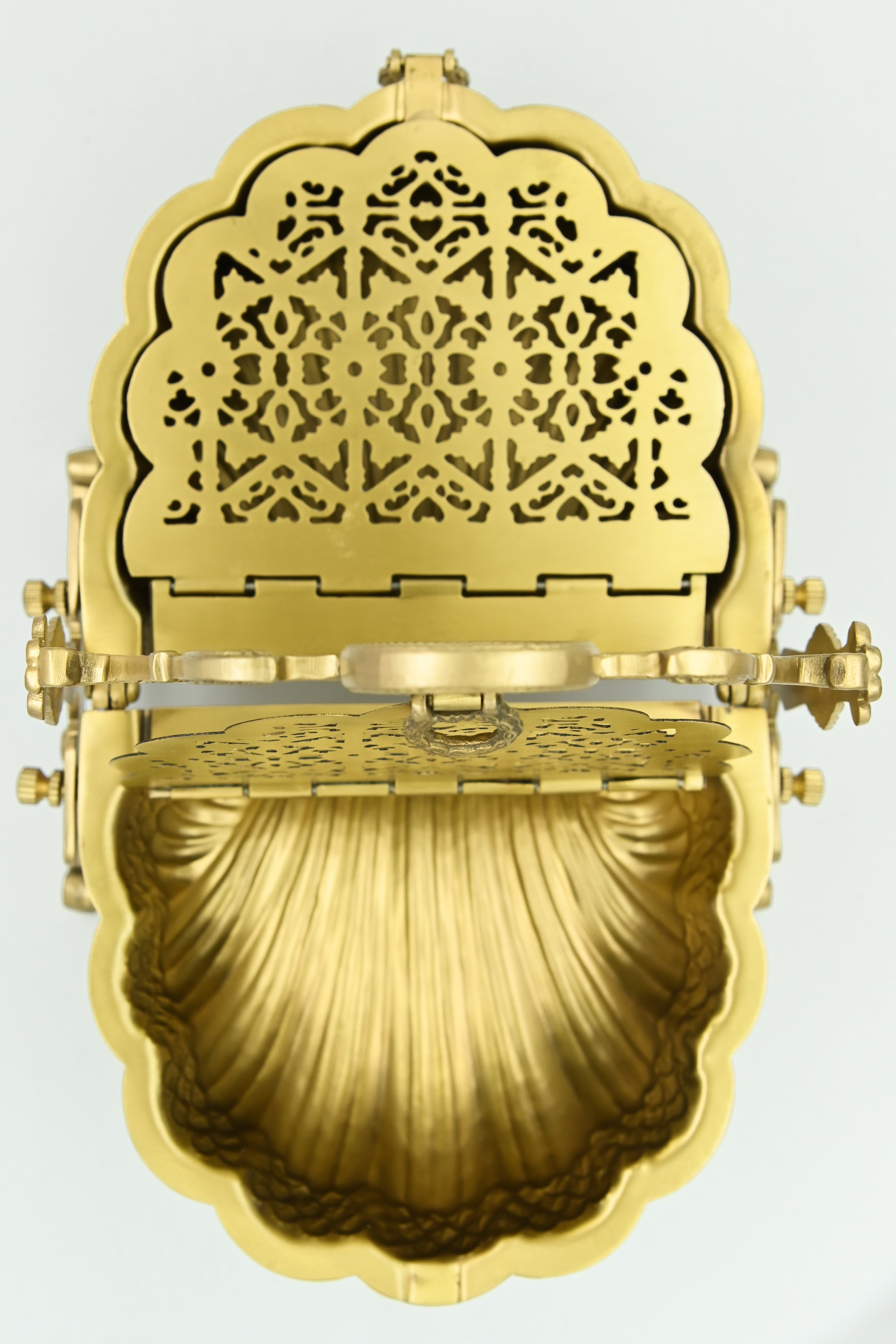 Hunaar Savory Box Gold