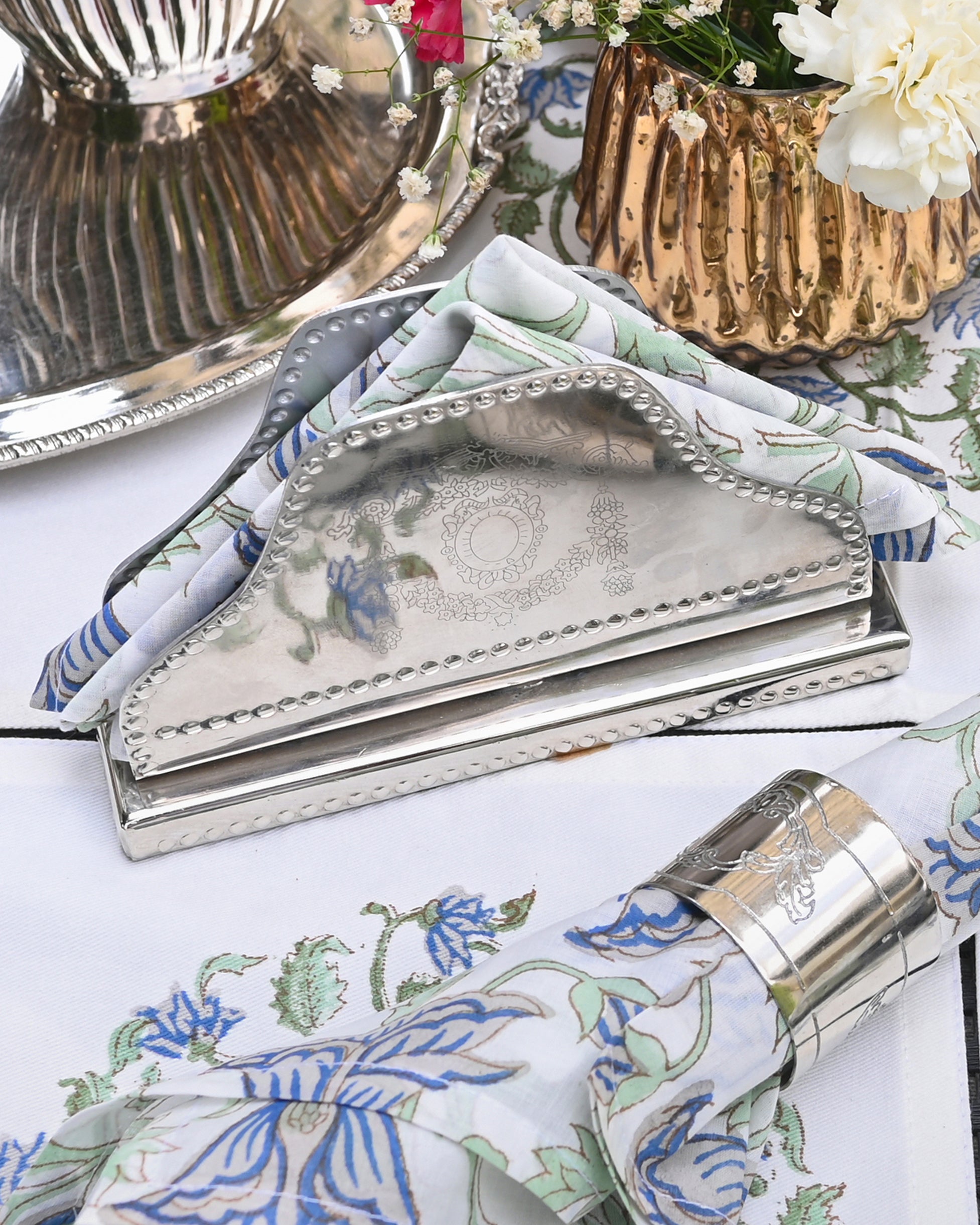 Silver Hina Tissue Holder