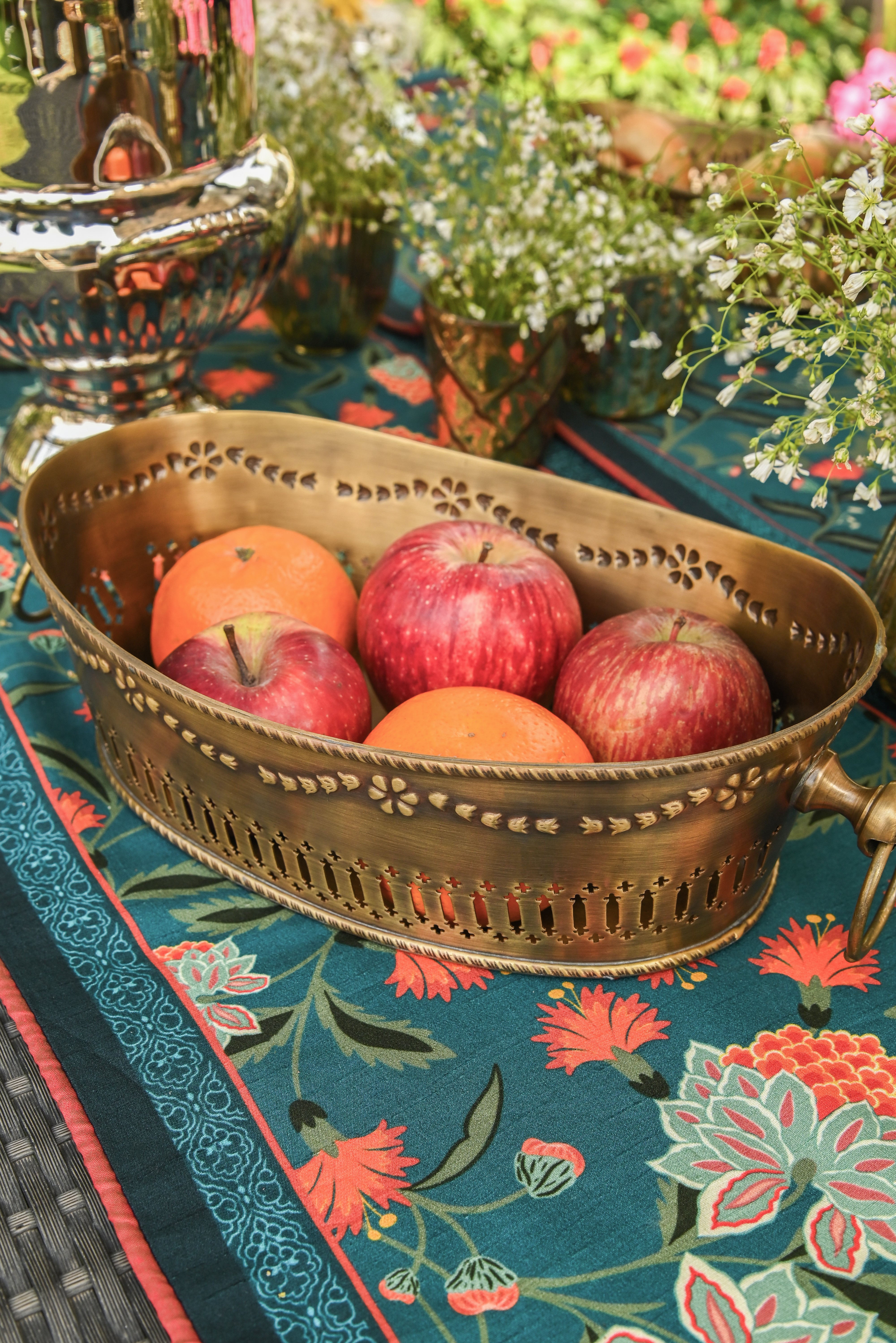 Large Hunaar Gold Basket
