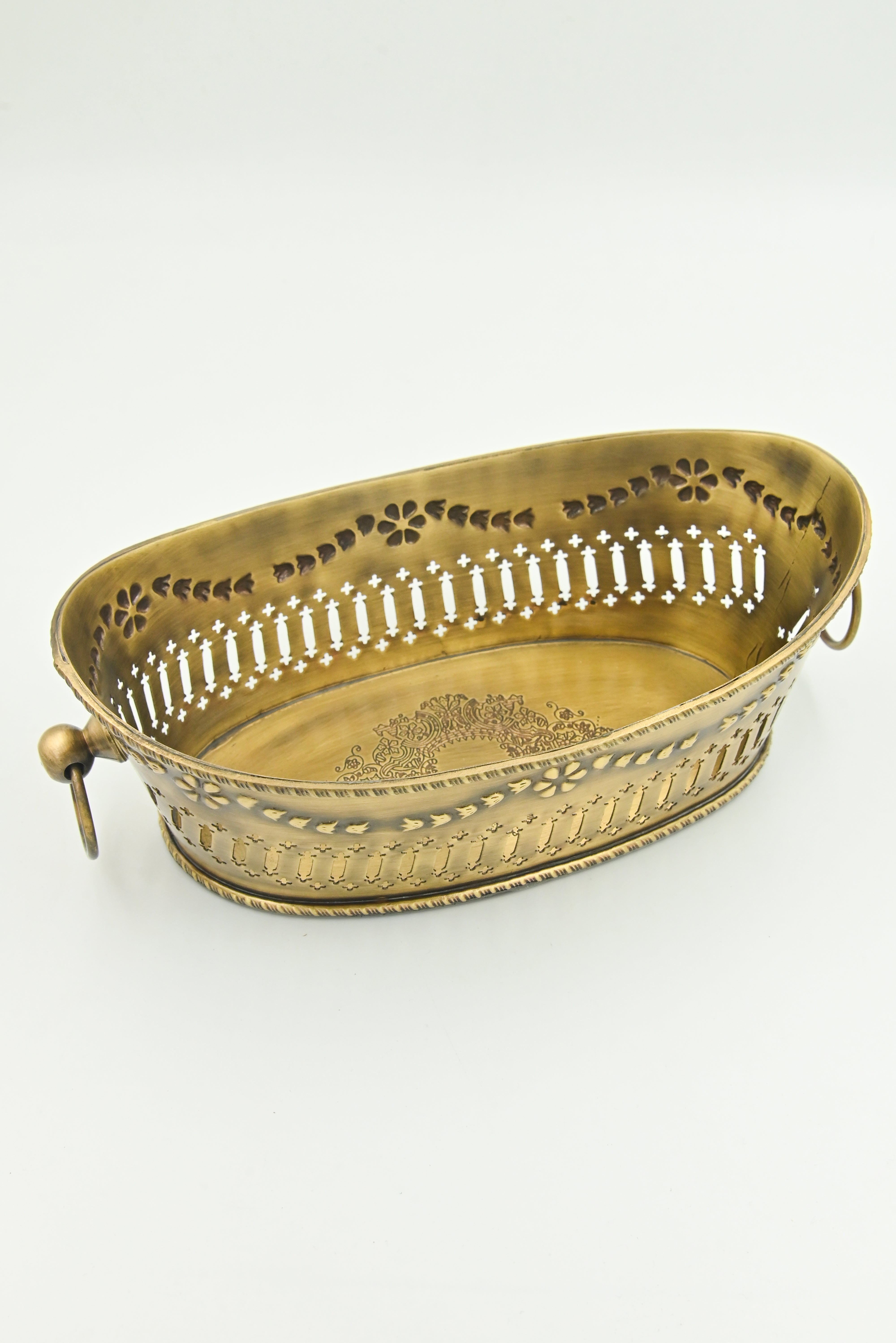 Small Hunaar Gold Basket