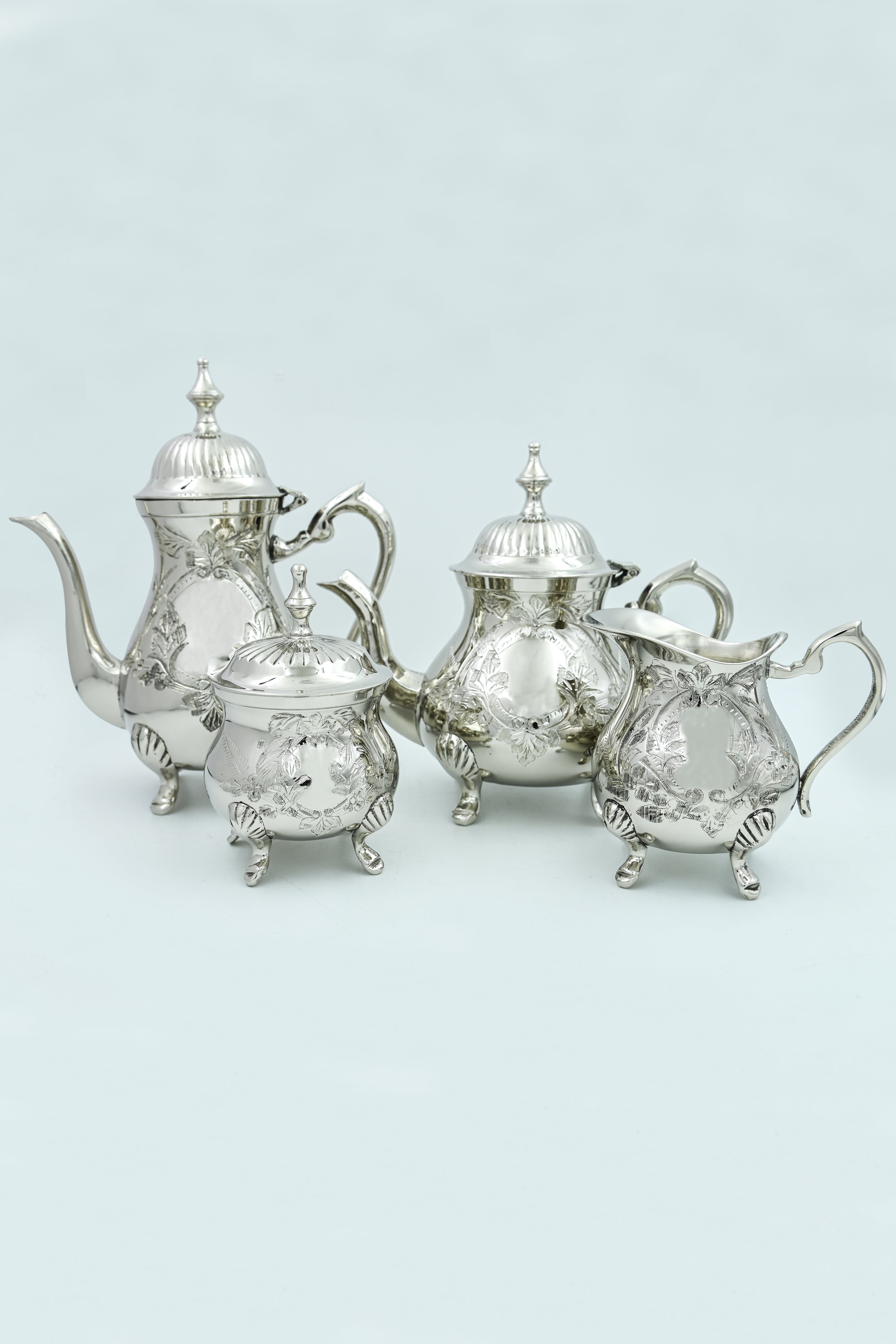 Inaara Tea Set