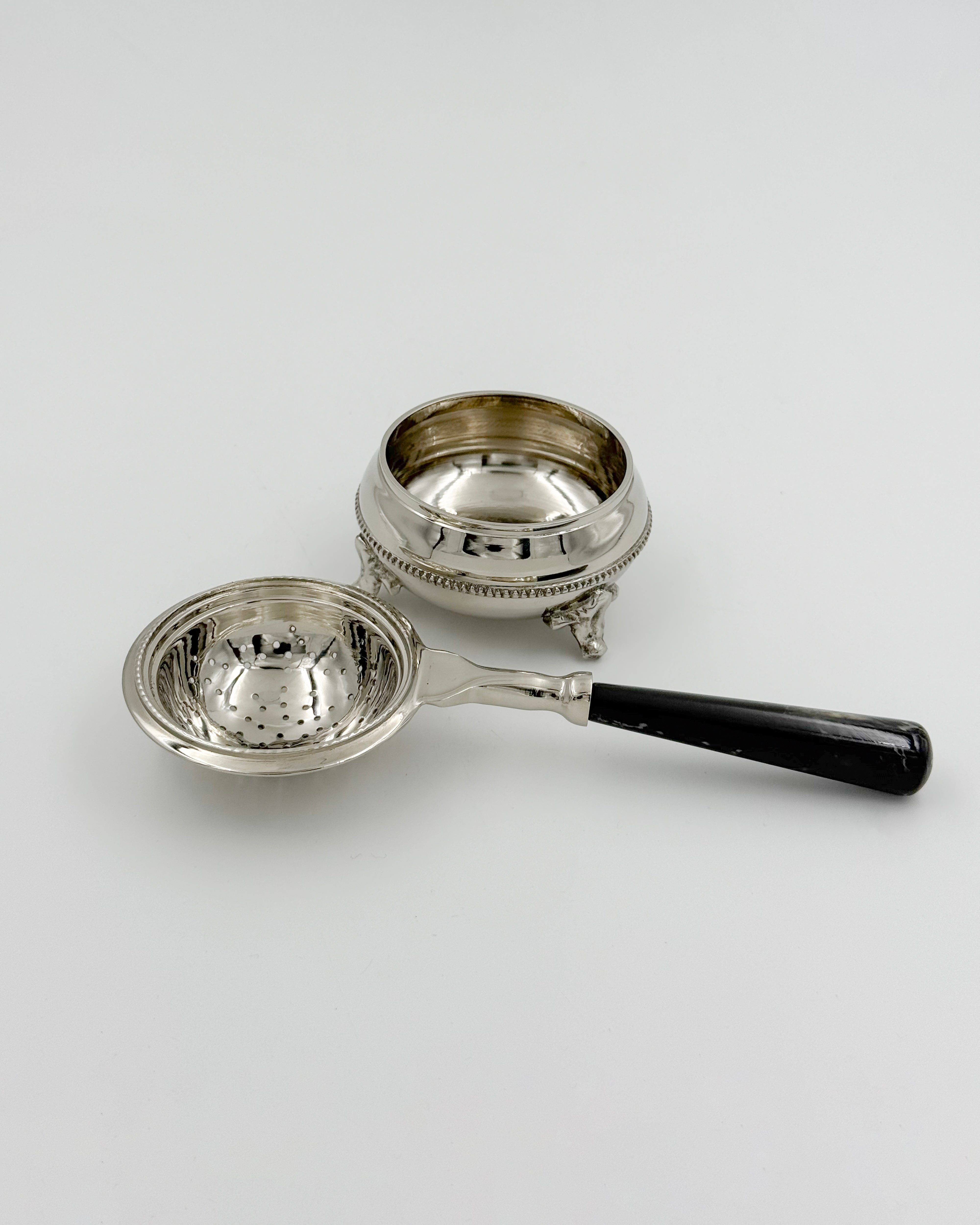 Noor Nickel Tea Strainer