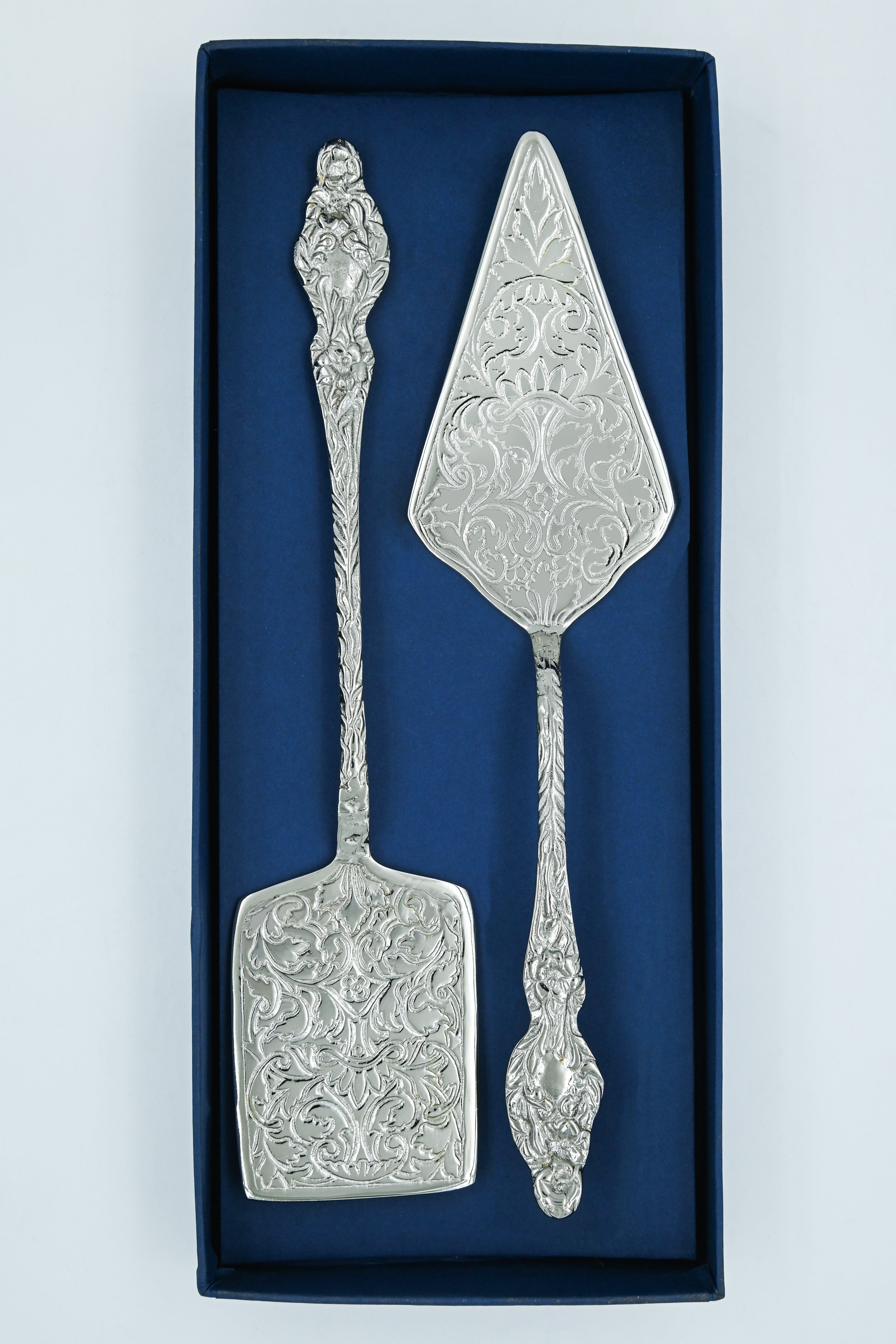 Jaal Nickel Cake Set