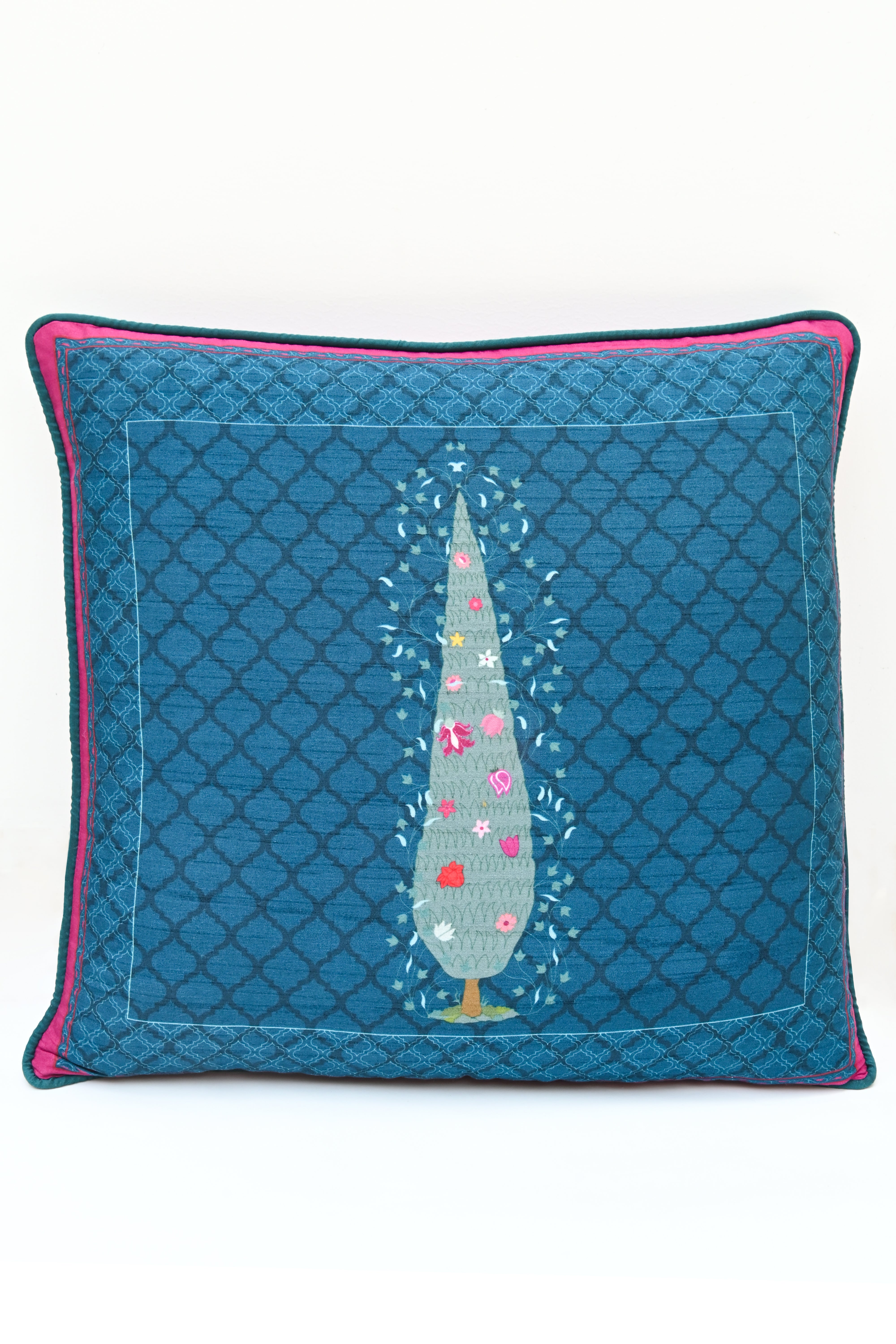 Ekank Zeenat Cushion
