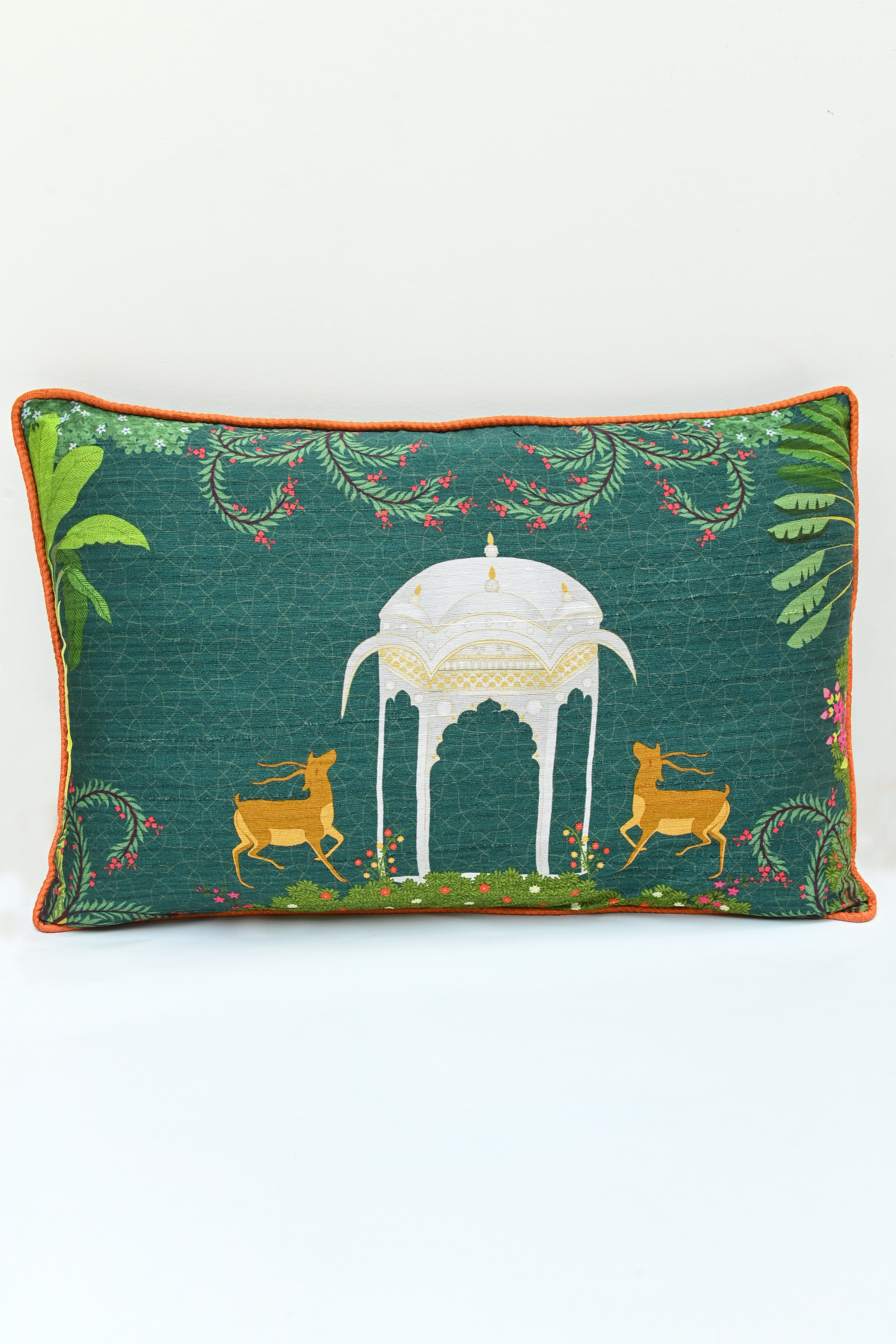 Azizi Hiran Cushion