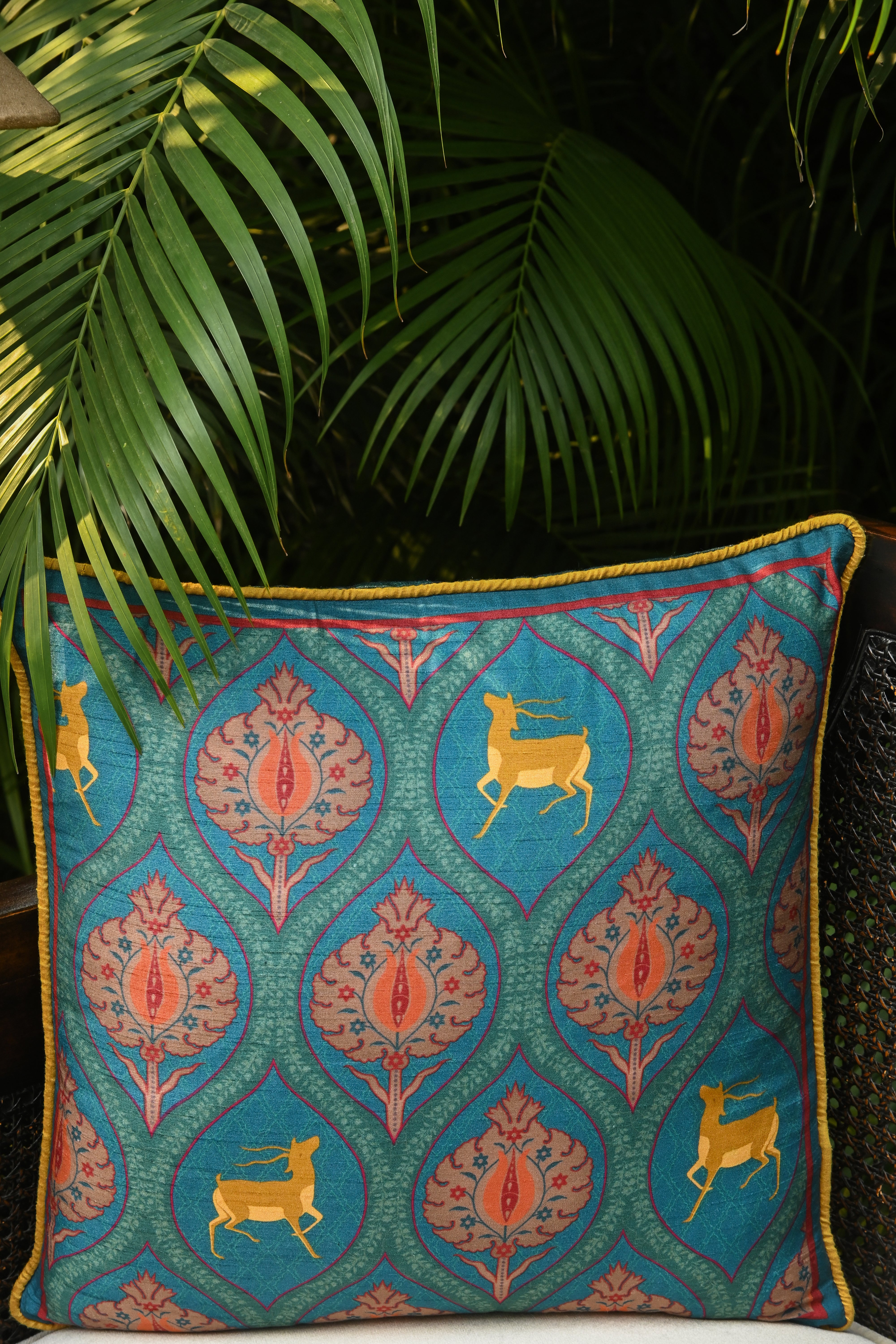 Azizi Noor Cushion