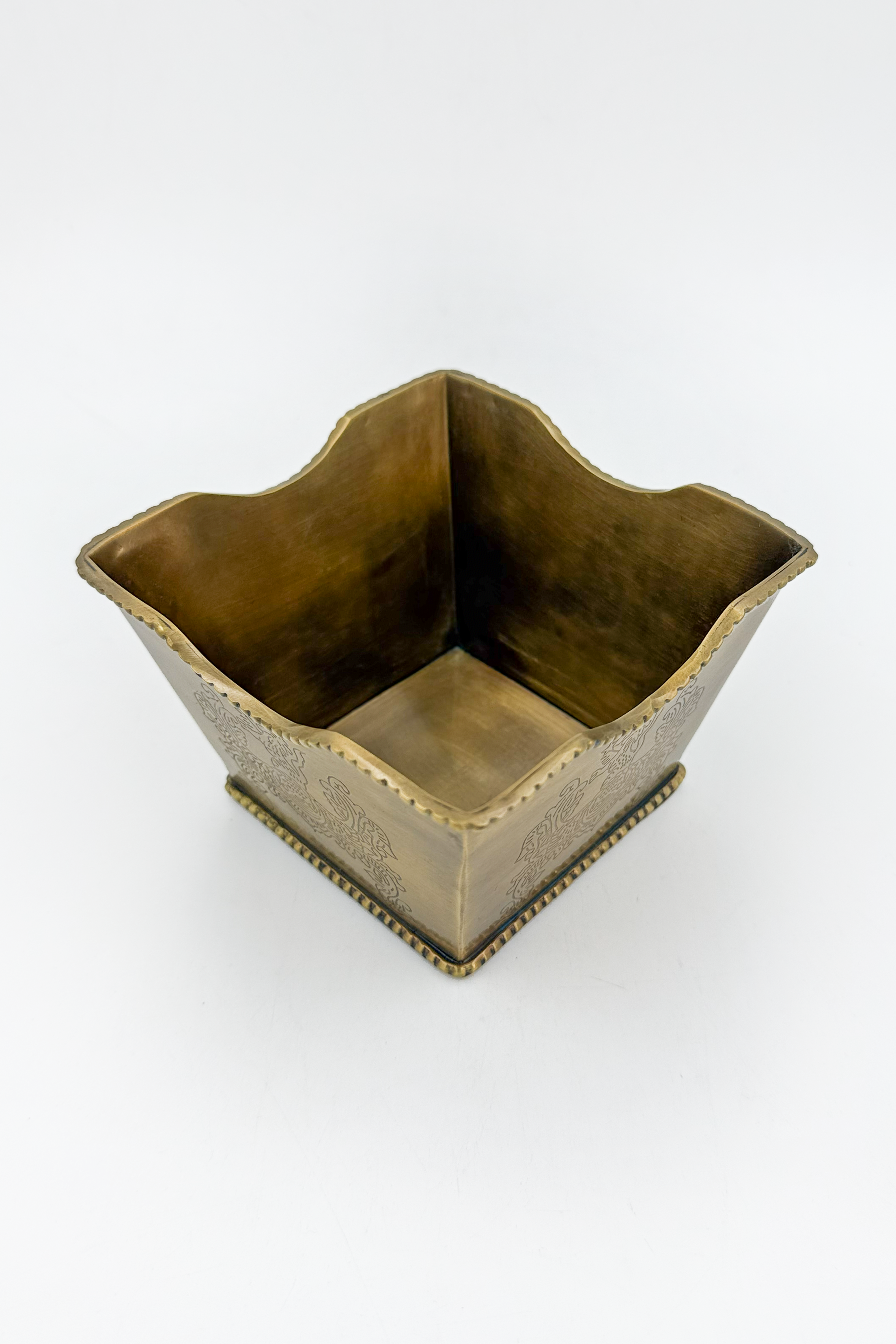 Sanduk Gold Box