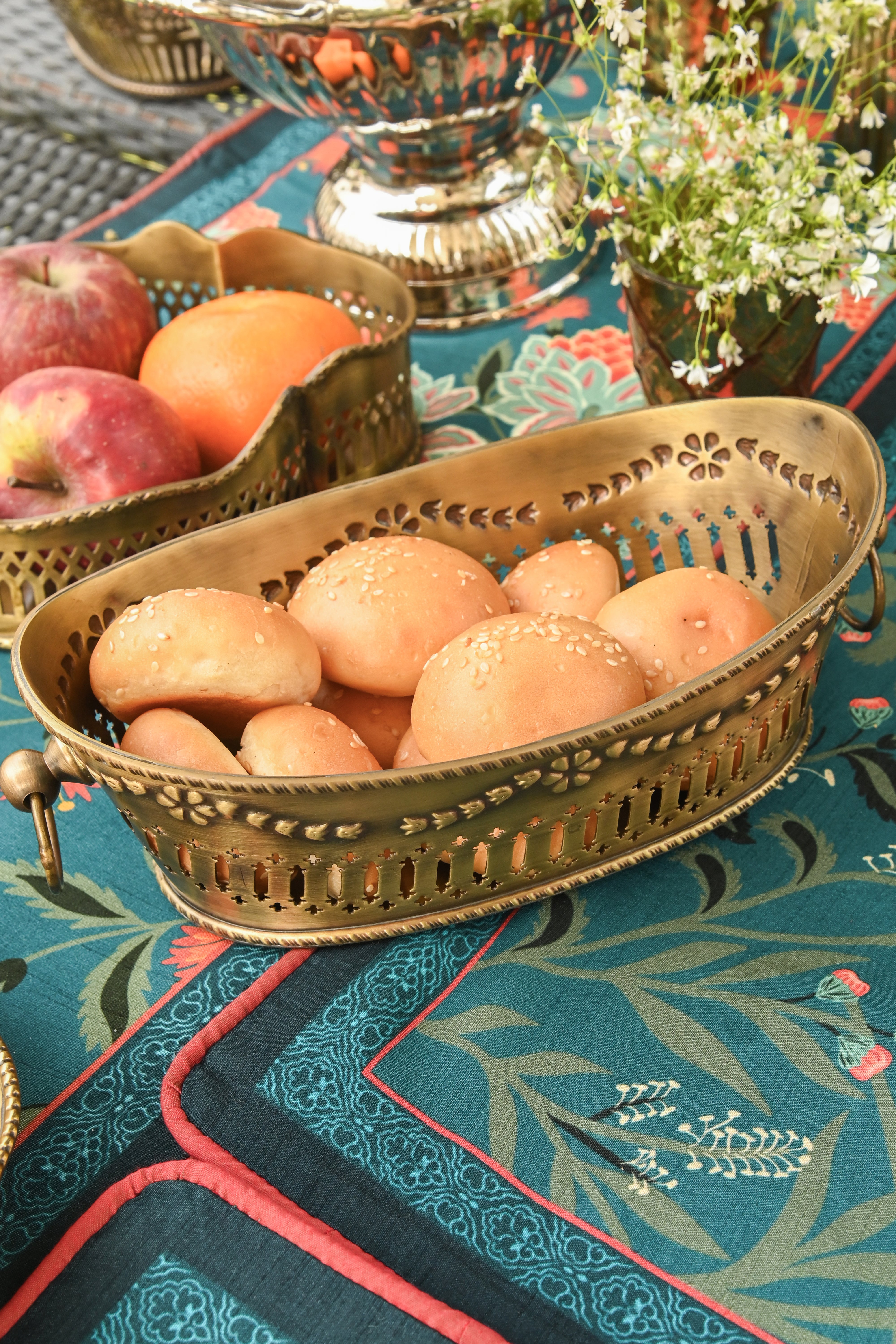 Small Hunaar Gold Basket