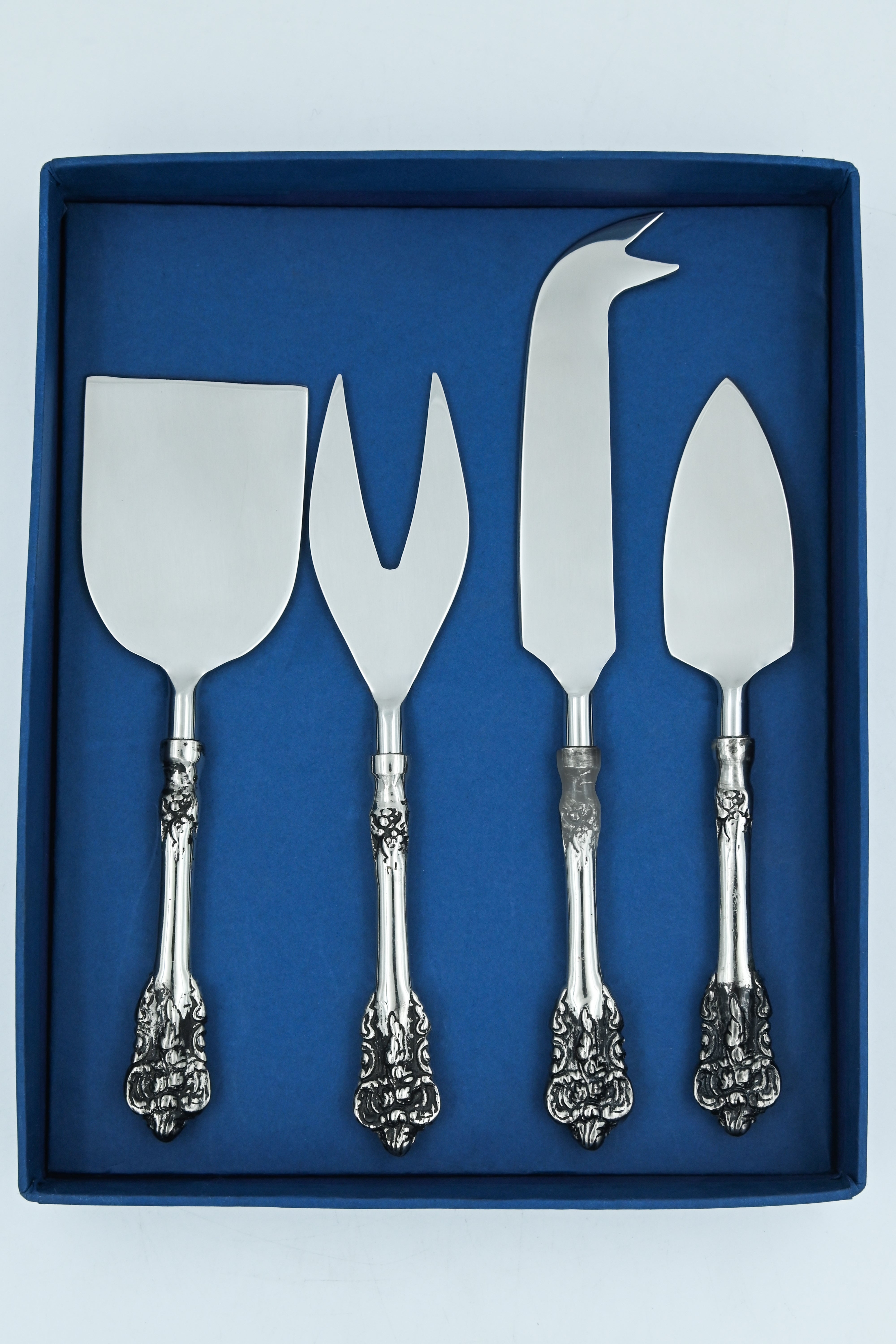 Bahaara Cheese Set