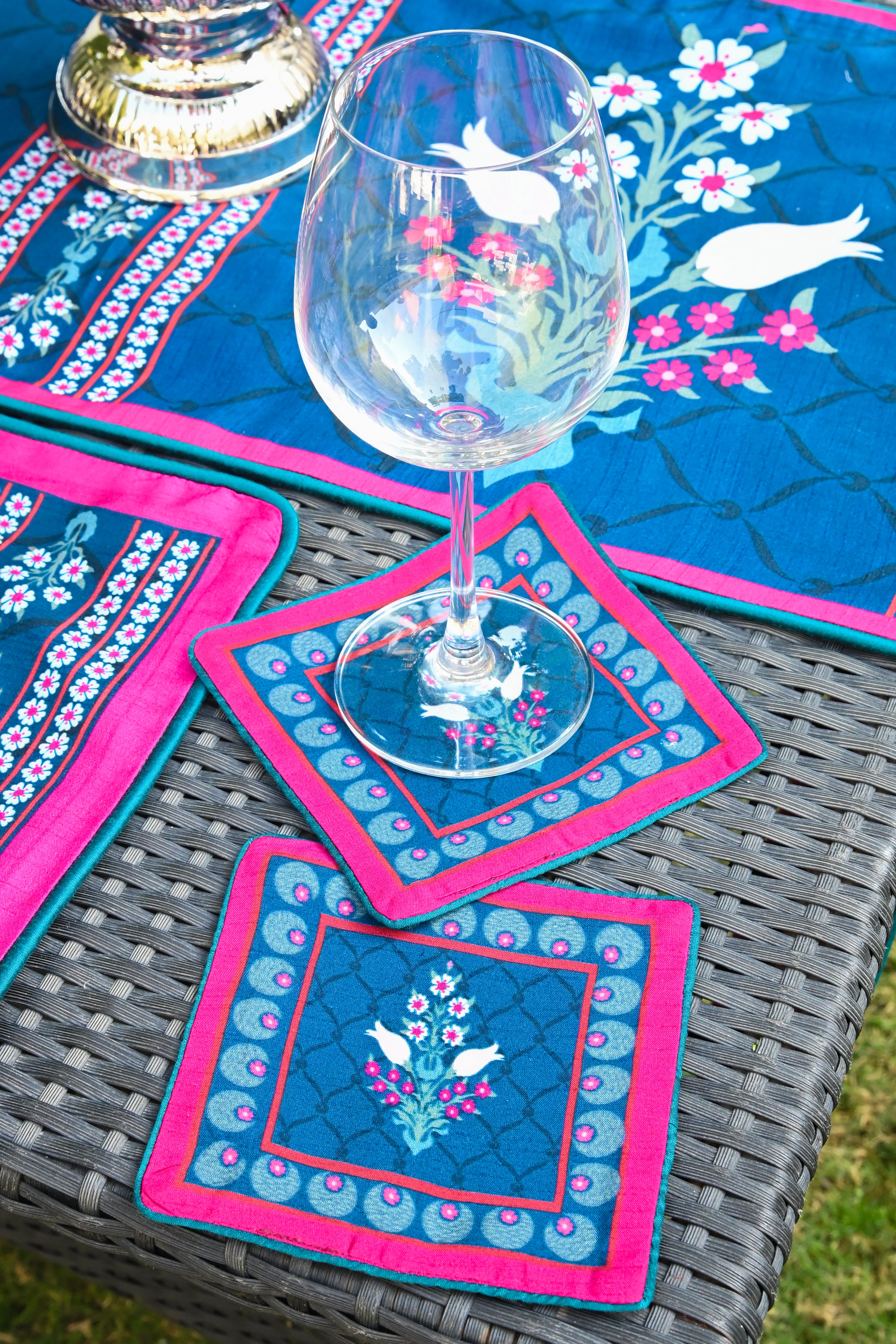Hija Coaster Set