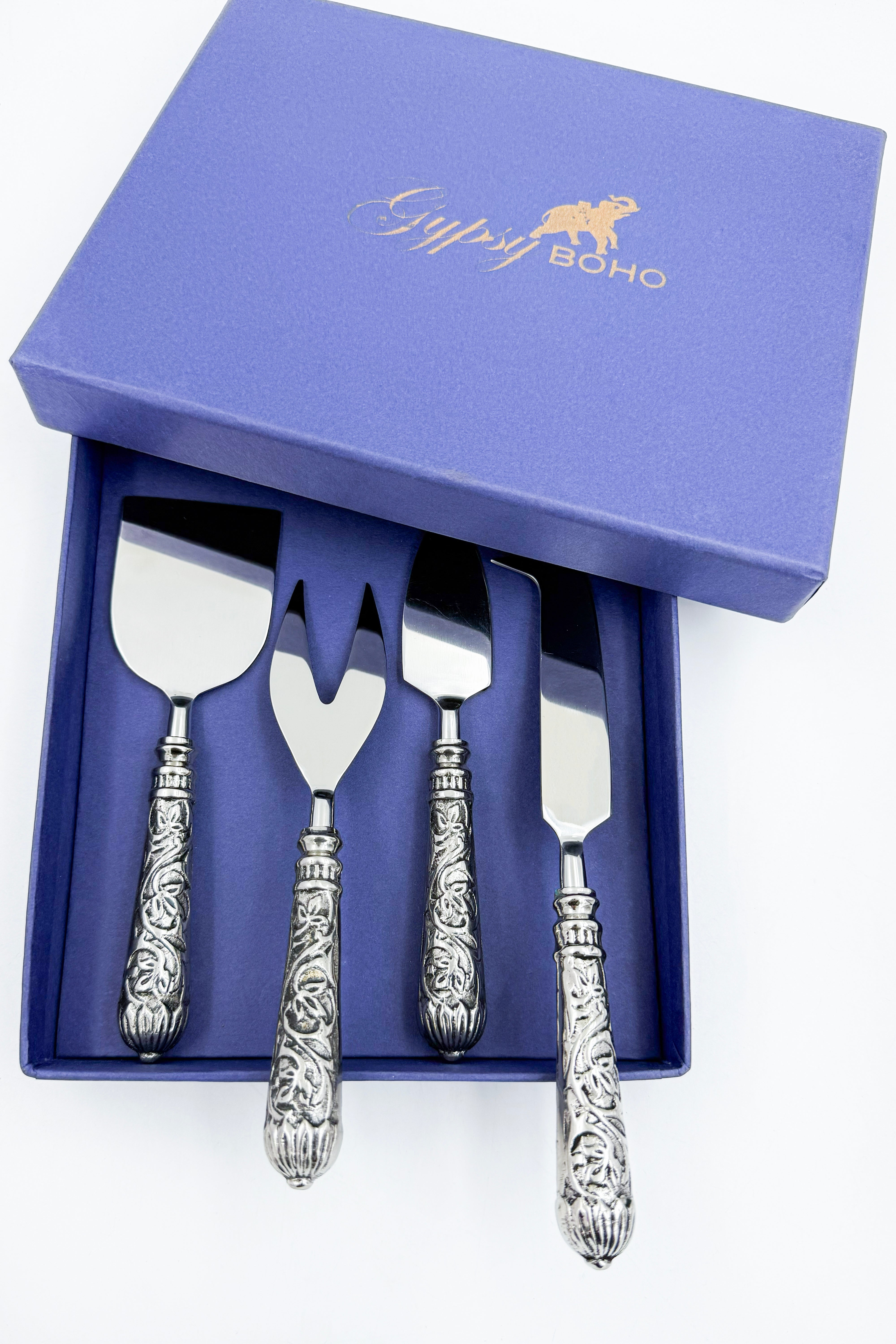 Gulnaar Cheese Set