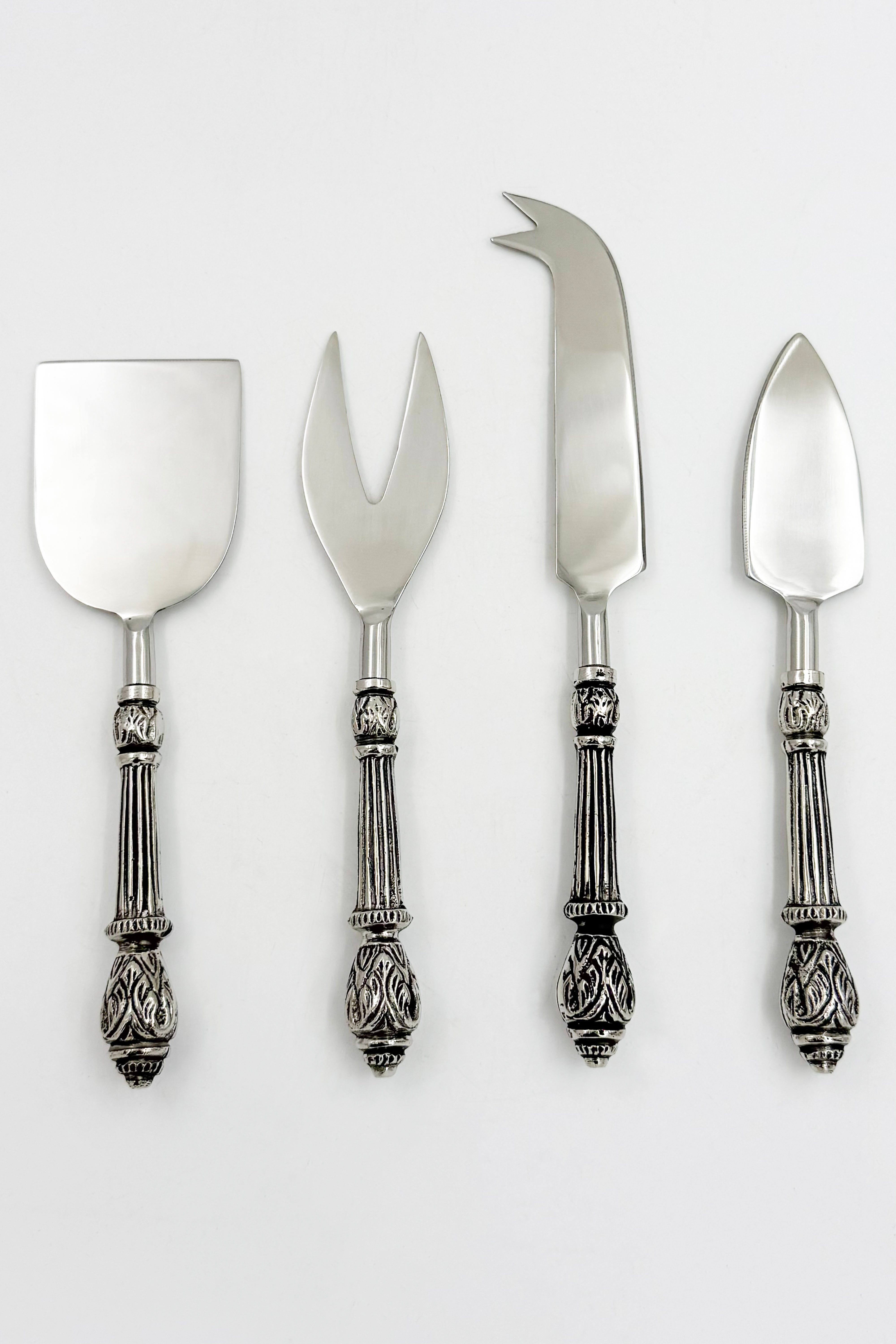 Chand Cheese Set